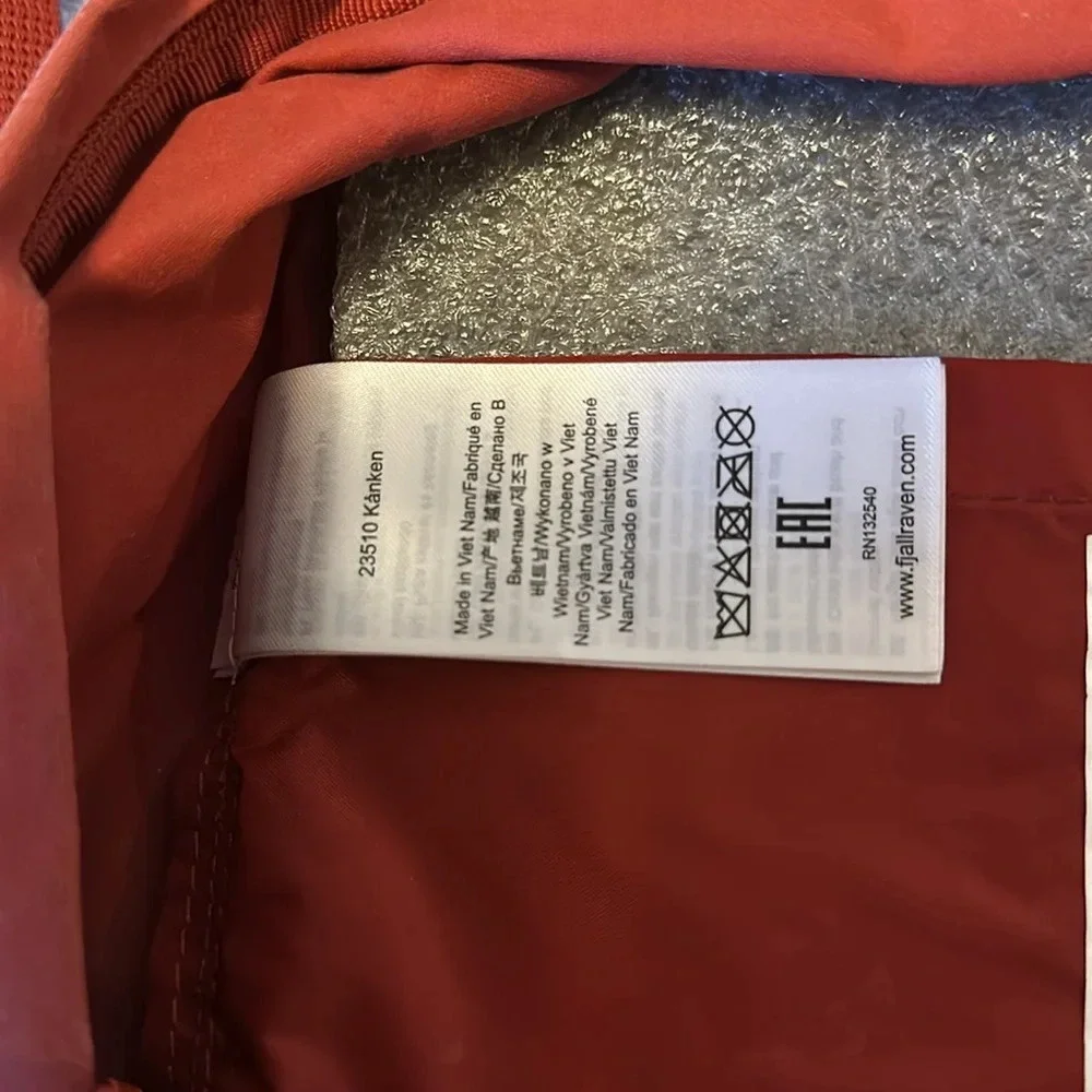 Fjallraven Kanken Large Backpack in Red